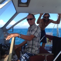 Da looking well comfy behind at the helm